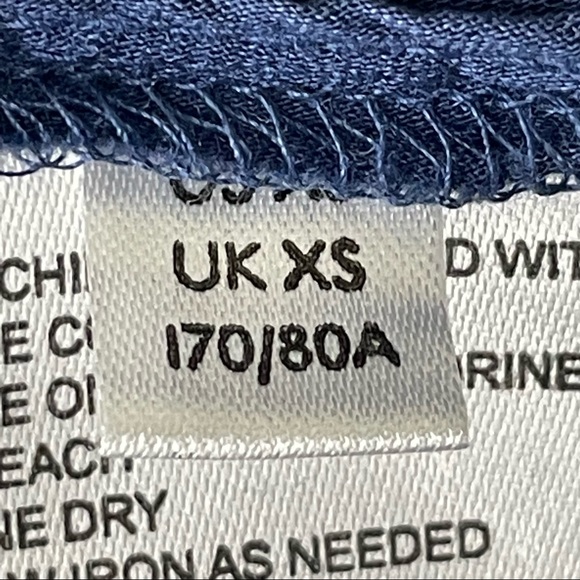 URBAN OUTFITTERS NWT HANNA EMBELLISHED SEQUIN BABYDOLL MINI BLUE SILVER DRESS XS - Picture 12 of 15